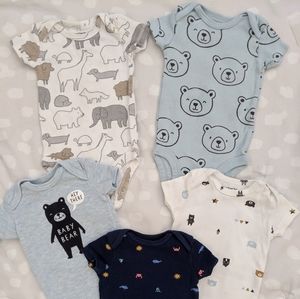 Newborn 5-Pack Bodysuits ✨Like New